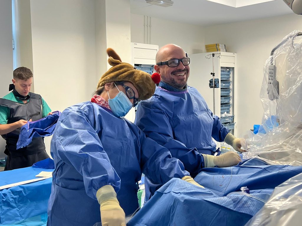 Fernando Rivero (@fer_iver) on Twitter photo Christmas complex PCI #chip #Christmas <a href="/EnfHemodinamica/">Enfermera de Hemodinamica</a> <a href="/teresabastante/">Teresa Bastante</a> <a href="/shci_sec/">ACI-SEC: Hemodinamica</a> Christmas complex PCI #chip #Christmas <a href="/EnfHemodinamica/">Enfermera de Hemodinamica</a> <a href="/teresabastante/">Teresa Bastante</a> <a href="/shci_sec/">ACI-SEC: Hemodinamica</a>