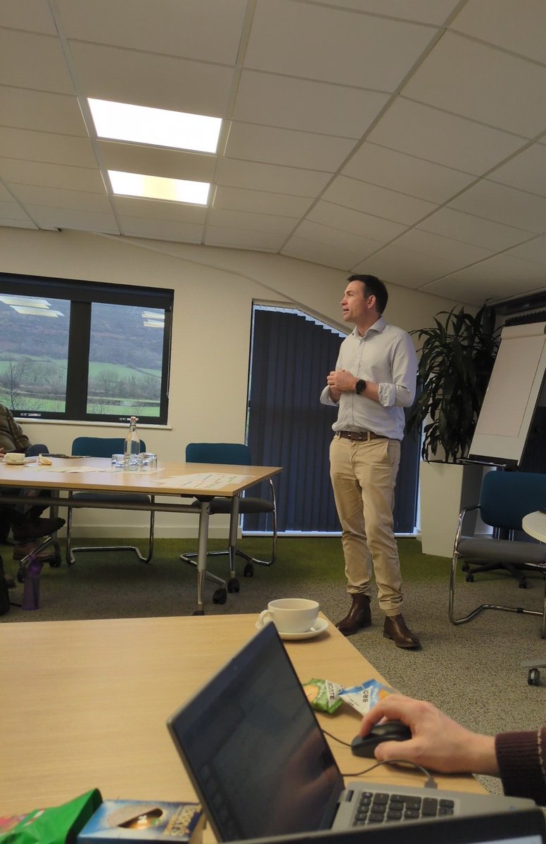 Morecambe Bay Respiratory Network (@mbresp) on Twitter photo Back underway after our break as Dr Gatheral educates the group on Managing ILD & Bronchiectasis.
Straight after his holiday.
<a href="/UHMBT/">MorecambeBayNHSTrust</a> <a href="/UHMBTCommunity/">UHMBT Integrated Community Care Group</a> <a href="/aaroncumminsNHS/">Aaron Cummins</a> Back underway after our break as Dr Gatheral educates the group on Managing ILD & Bronchiectasis.
Straight after his holiday.
<a href="/UHMBT/">MorecambeBayNHSTrust</a> <a href="/UHMBTCommunity/">UHMBT Integrated Community Care Group</a> <a href="/aaroncumminsNHS/">Aaron Cummins</a>