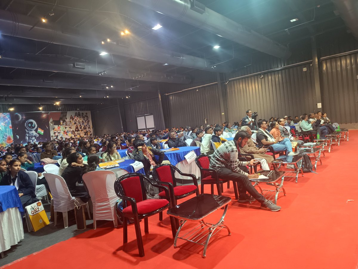 InfoGujcost's tweet photo. It's time for the #Exciting #StudioRound during the Zonal Round Quiz of #GujaratSTEMQuiz3.0!
The Top 12 students of Ahmedabad Zone are participating to showcase their #STEM brilliance.
@EduMinOfGujarat @monakhandhar
@narottamsahoo @NVS_HQ https://t.co/FUeBbkLzqV
