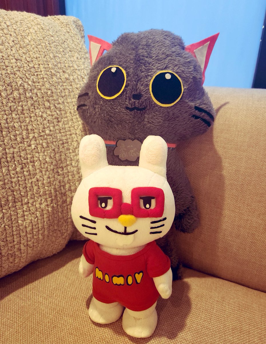 amusemimiy's tweet image. 久しぶりに 
会社に行ってくつろいでたら
背中 ポカポカ暖かくて
いいクッションだなぁ と 思ってたら
KA!かーい！

まだ試作だけど
バージョンアップしたﾆｬ 

って 試作って 言っていいのかーい！
設定どうなってんのよ 笑
キャラ界 なめんなよ
なめ猫なのか？

#キャラ設定大事 
@A_ID_info #A_ID