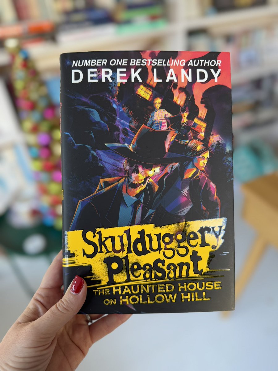 Book recommendations for an 11 year old who has raced through (&amp; loved) the Skullduggery Pleasant series please? 🙏🏻