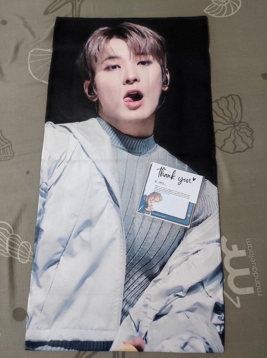 forhanshuaaa's tweet photo. @pepperhoranghae #GotJuFeedbacks
my first ever cheering kit AAAAHHHHH!! thank you sooo much po for smooth and fast transaction. 🤍 https://t.co/AvdWY9DFXP