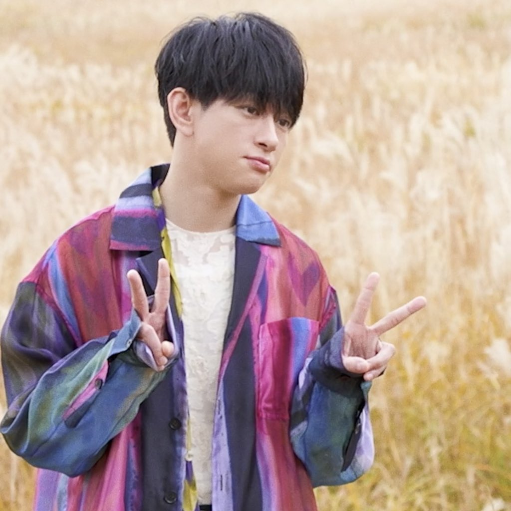 Infinity_rJP's tweet photo. 【✨#TikTok更新 ✨】

／
#LIFE_GOES_ON
ミュージックビデオ メイキング
〜 #横山裕 ver. 〜を公開📱
＼

MVはYouTubeで公開中🎥
メイキングと合わせてお楽しみください✨

▼TikTokはこちら
https://t.co/Dba5PqDHuL https://t.co/V1cxActY8v