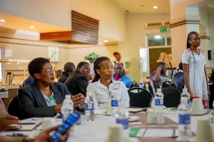 OfTariro's tweet photo. Breakfast meeting with the Deposit Protection Corporation The DPC had an awareness on the work they conduct and how they safeguard depositors in cases of bank failure. Social inclusion was highlighted and we realized its worthy in capacitating vulnerable groups https://t.co/vSOmskt3C2