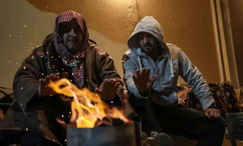 MunsifWebDesk's tweet image. Telangana: Lowest minimum temperature of 5.7 deg cel recorded at Adilabad 
#Telangana #Adilabad #MinimumTemperature #ColdWave #WeatherUpdate 

munsifdaily.com/telangana-lowe…