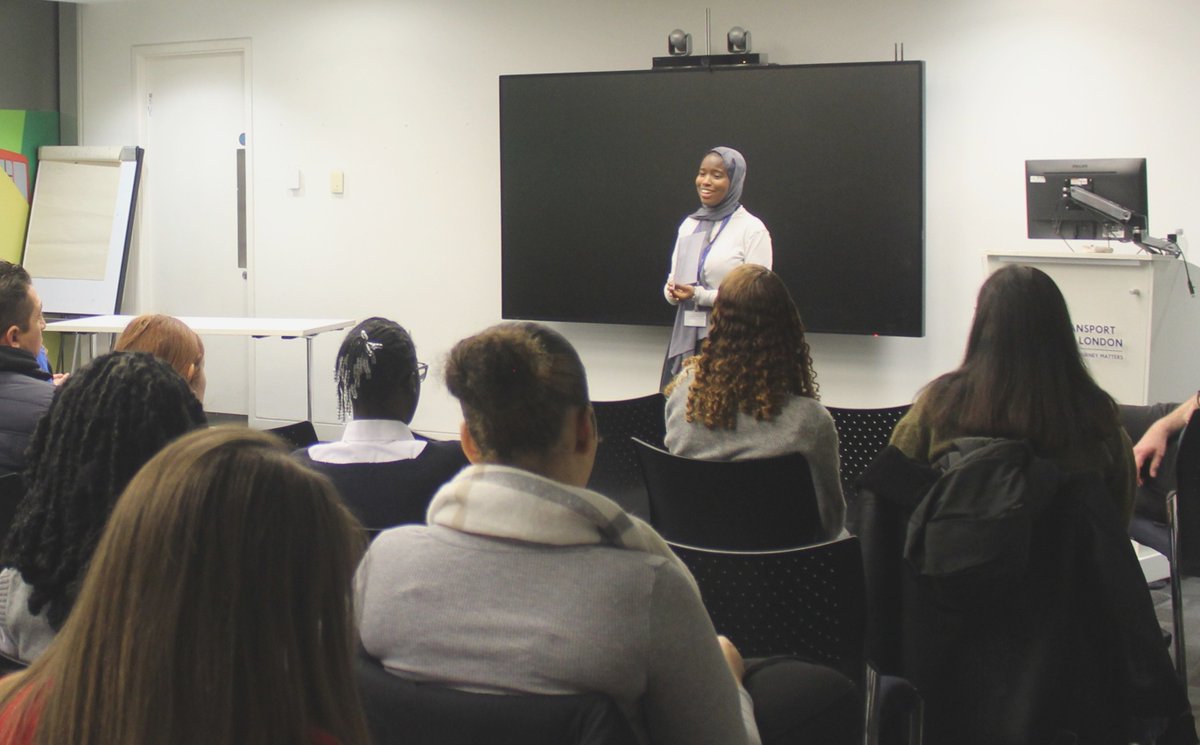 🗣️ As part of our Thinking Differently project funded by <a href="/wfet_uk/">Wates Family Enterprise Trust</a>, we piloted a Parent/Guardian Engagement session in collaboration with <a href="/placesforlondon/">Places for London</a>. Twenty parents attended, along with their young people (aged 16 to 18). It was a great success!