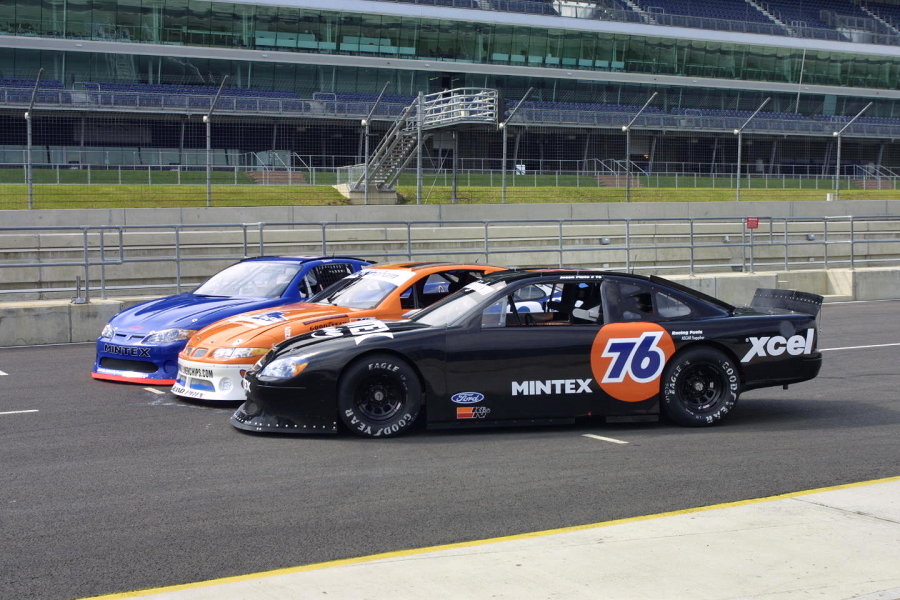 AscarRacing's tweet photo. #ASCAR #AdventCalendar 🎄 76-55=2⃣1⃣
No car has ever raced with 21, so, from 2002, the Bintcliffe Sport Racing 7⃣6⃣ driven by @jasonplato, and the Hodgson Motorsport 5⃣5⃣of #KevinMcGarrity.
📸 7⃣6⃣ - Mick Wiseman
📸 5⃣5⃣ - Jonathan Clark
#AscarRacing #DaysOfThunder #Rockingham https://t.co/cXq1ka8NXi