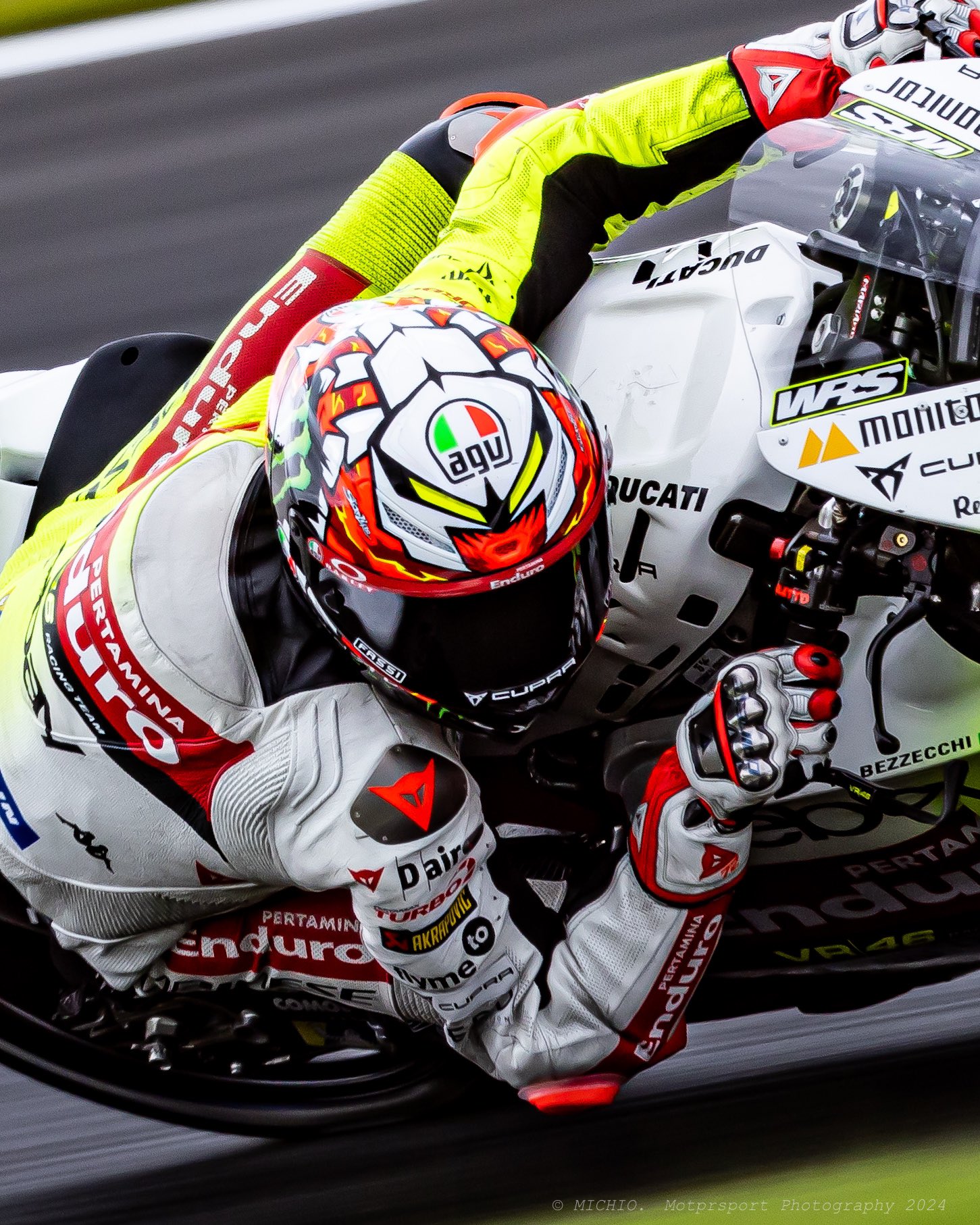 マルコポーロページ❤️✨️ MARLBORO BLACK MENTHOL 8 BOX