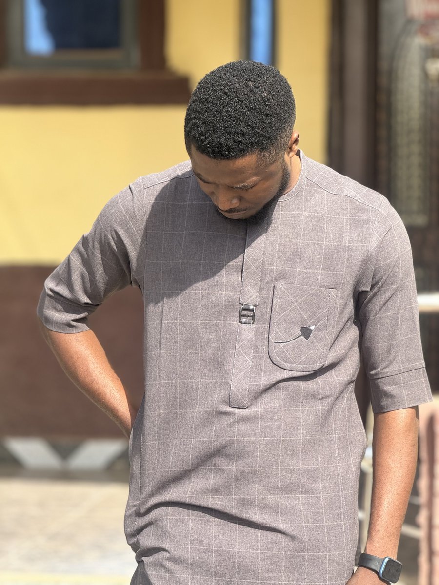 ayocutifashionw's tweet image. Quality isn’t expensive; it’s priceless. 💫 #TailorMade”
#ayocuticlothing #donbaba #nigeriawears