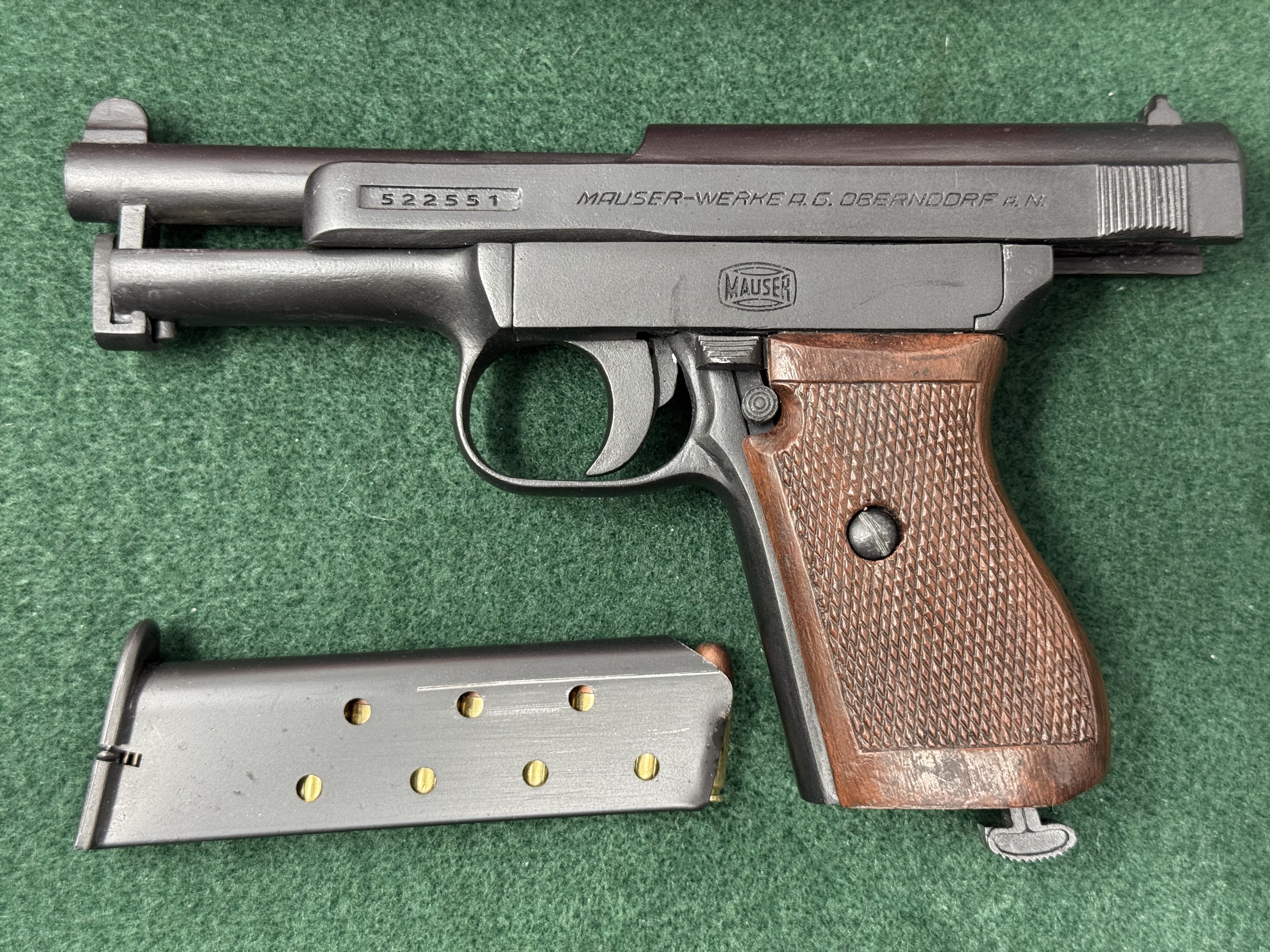 ドイツ軍で採用されたモーゼルのコンパクトオート「GUNくつ王