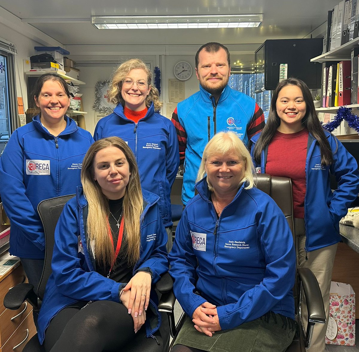 Merry Christmas &amp; Happy New Year from the ED Research Team at Addenbrooke’s! Thank you all your your continued support. #EURECA 🎉🎄❤️