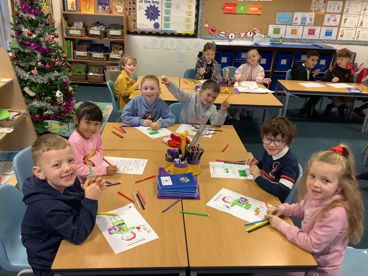 Miss Hampton tweet media