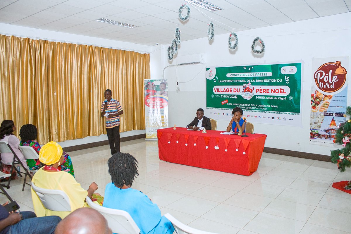 NsoukpoeCesar's tweet photo. J'ai le plaisir le 17 novembre d'être le maître de cérémonie de la conférence de presse pour le lancement de la 5ème édition du Village du Père Noël de l'association Sauvons l'amour au Cœur de l'enfant qui se tient actuellement du 18 au 25 décembre 2024 sur le terrain d'Agoè Nyiv https://t.co/h6kardDh9N
