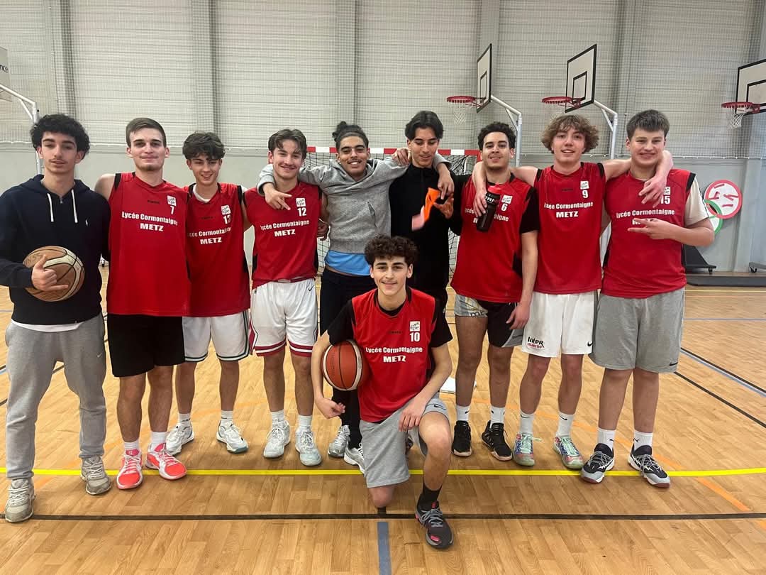 Les basketteurs ont remporté la finale de district contre Georges de la Tour après prolongation : 12-10.
Ils sont qualifiés pour le championnat de Moselle qui aura lieu le 8 janvier à domicile. 
Félicitations à eux ! 🏀
<a href="/unssncymtz/">UNSS_Nancy-Metz</a> <a href="/unss/">UNSS_National</a> <a href="/LaurentHoppe/">Laurent Hoppé</a> <a href="/geoloiodice/">Geoffrey Loiodice</a>