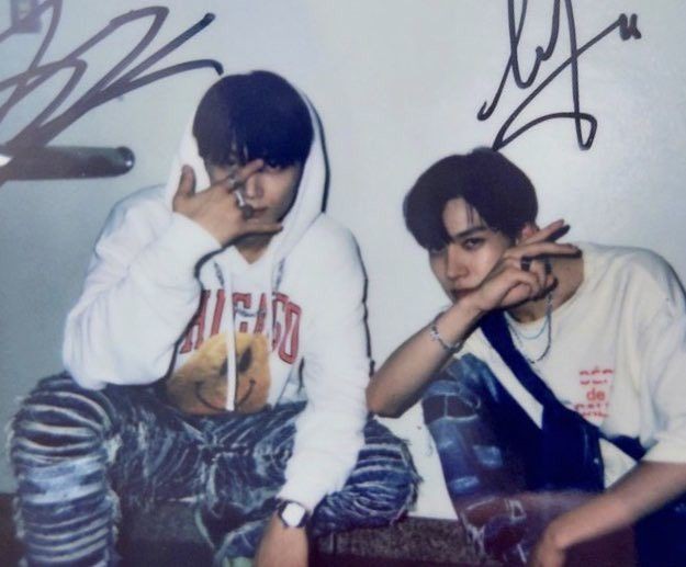 axi : en⁷ tweet media