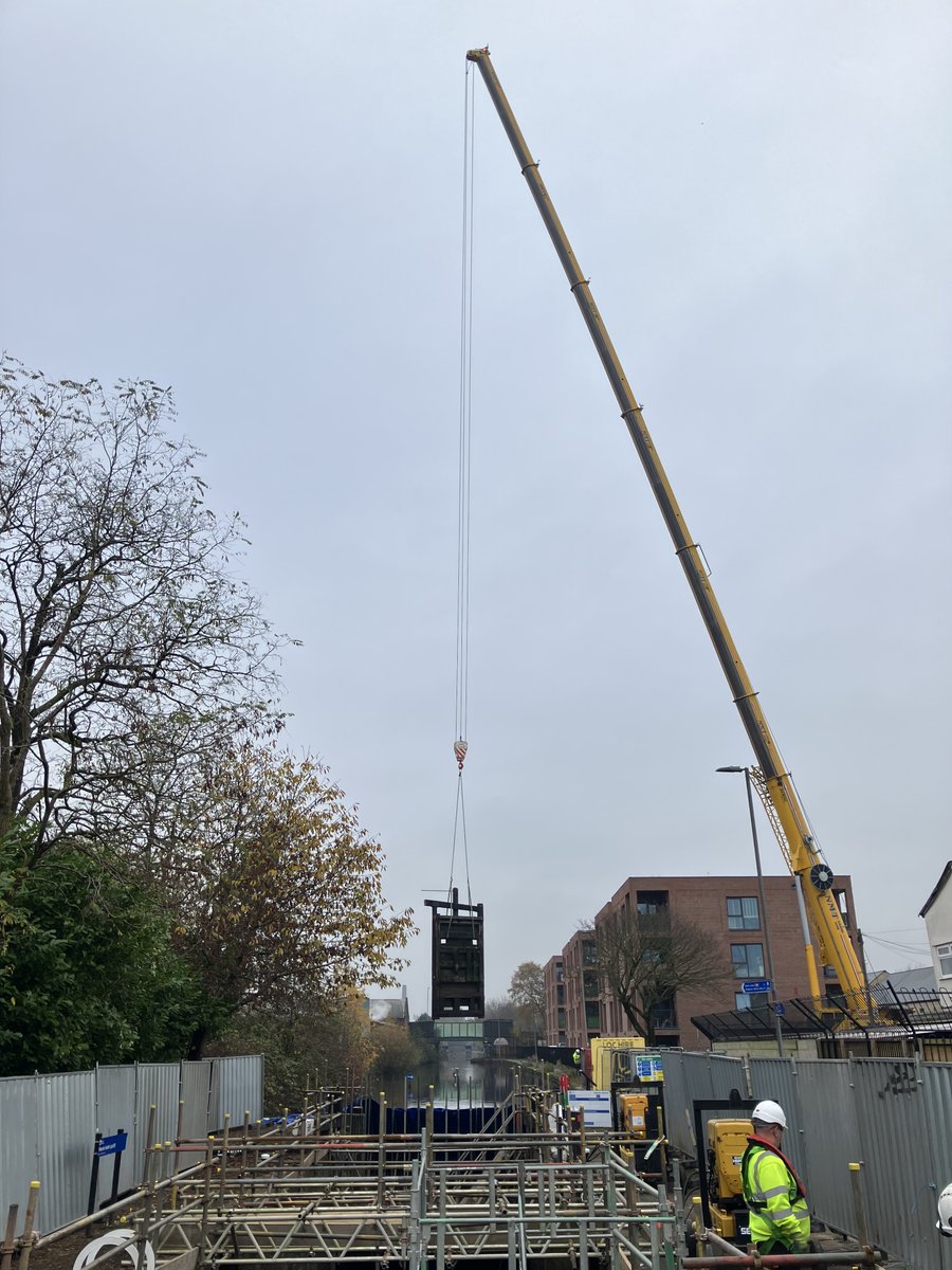 Canal & River Trust North West (@crtnorthwest) on Twitter photo Work to replace the top & bottom gates at Lock 69 (Newton Heath) on the Rochdale Canal have been completed.
Specialist teams, including joiners, bricklayers & stonemasons, used a 300-tonne crane to replace the 25-year-old gates with new ones.
Great work team. π Work to replace the top & bottom gates at Lock 69 (Newton Heath) on the Rochdale Canal have been completed.
Specialist teams, including joiners, bricklayers & stonemasons, used a 300-tonne crane to replace the 25-year-old gates with new ones.
Great work team. π
