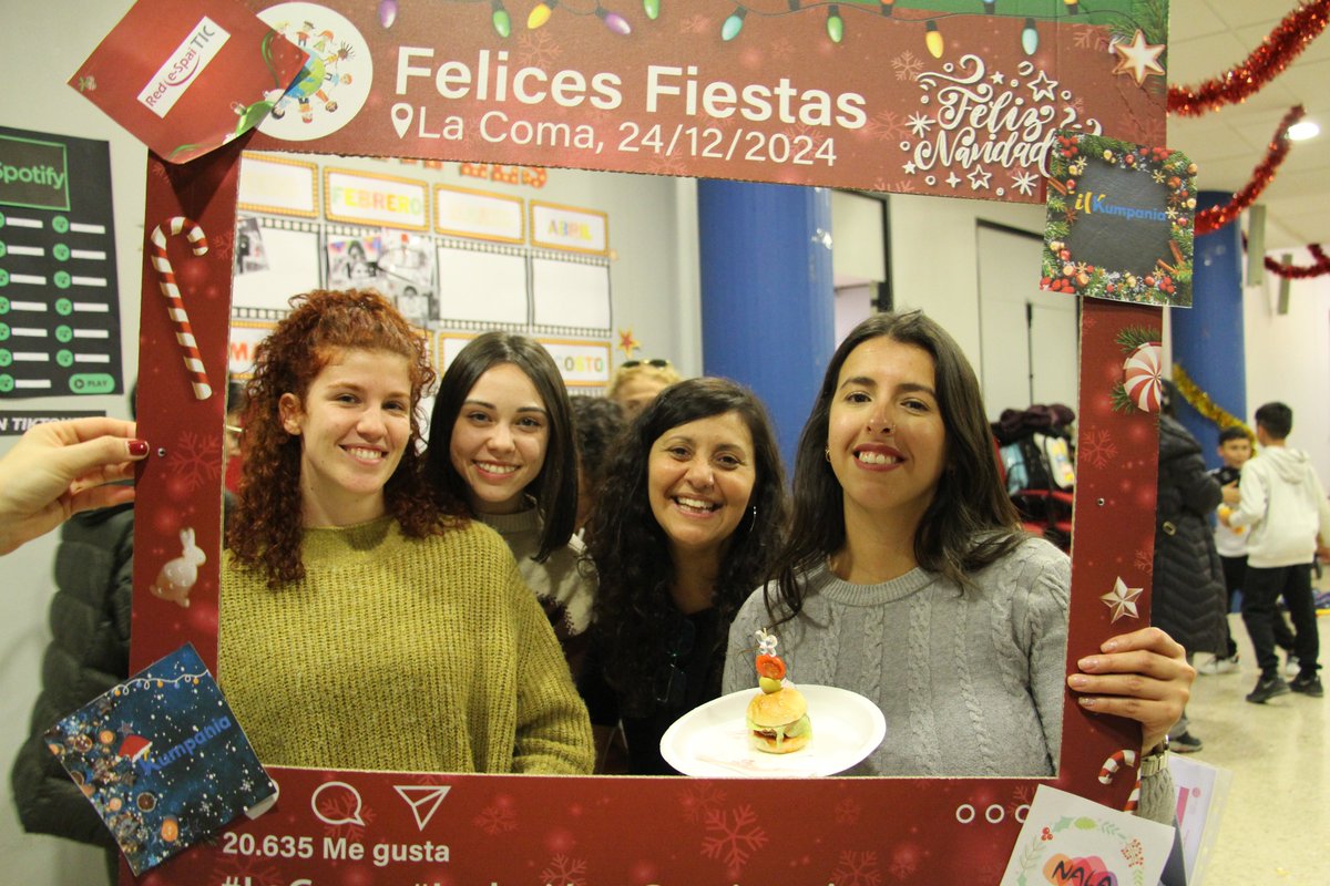 JOVESOLIDES's tweet image. 🎄✨ ¡La Navidad en la #RedEspaiTIC conecta culturas, personas y corazones a través de la convivencia y la inclusión digital! 💻🤝

#einclusion #convivencia #interculturalidad #comunidad