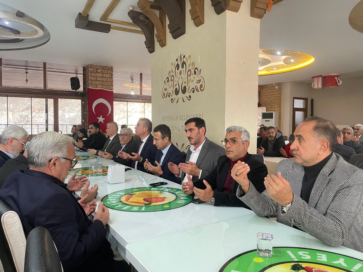 ercanmilik's tweet photo. İlçe Kaymakamımız Sn. Ayhan Akpay’ın vefat eden kıymetli annesi Muhsine Akpay adına okutulan Mevlid-i Şerif programına katılım sağladık. 

Allah rahmet eylesin mekanı cennet olsun inşallah. https://t.co/t1gCoyZcOV