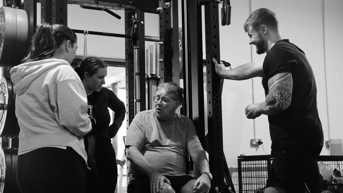 The Flex Fam💪💚

#physicaltherapy #therapist #therapies #physio #physiology #physiotherapy_world #physiotherapy #physiostudent #physicaltherapists #treatment #help #app #accountability #rehab #rehabilitation #rehabtime #rehabilitación