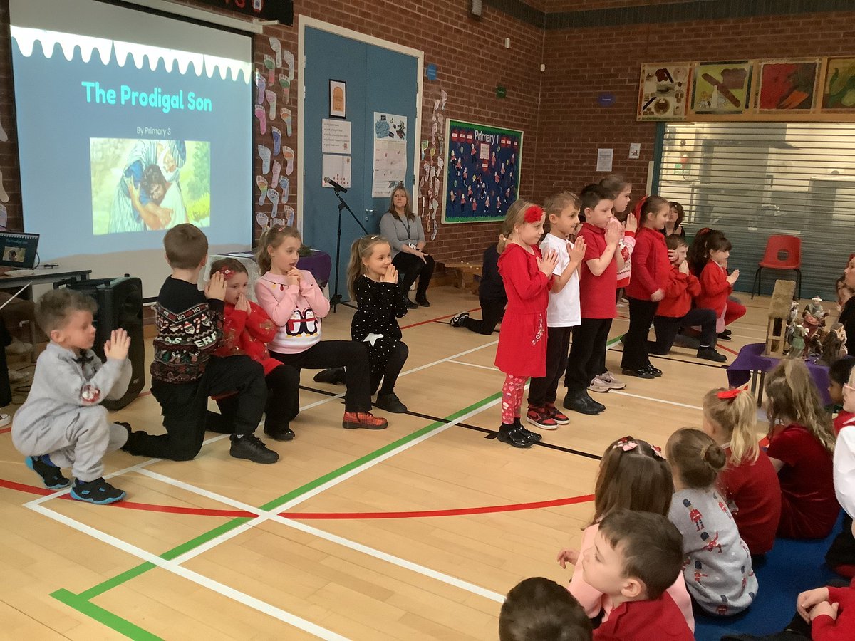 Well done to our P3 children who led our beautiful Christingle service. A lovely ending to a busy and exciting term.