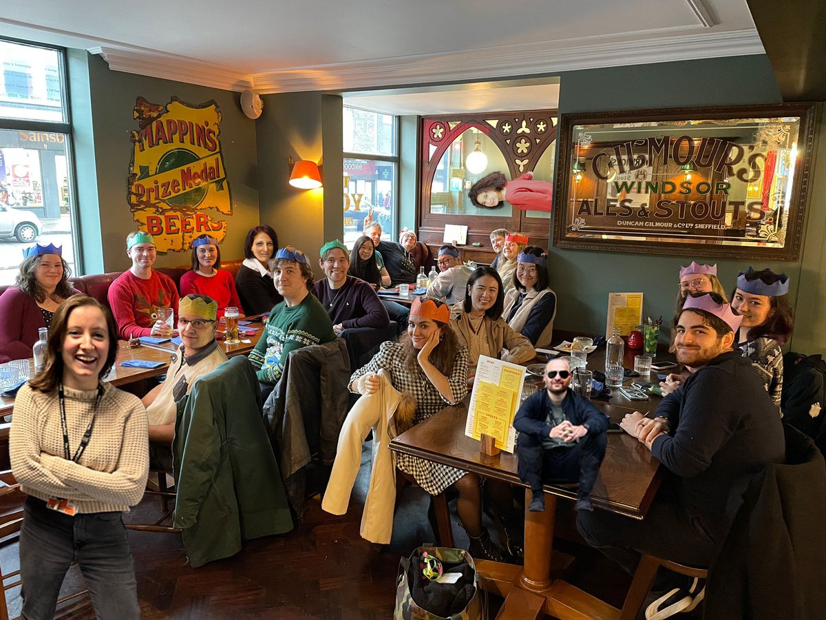 HearingShef's tweet image. 🎅Well it wouldn't be a holiday season if I didn't take my awful photoshop skills for a spin (5 people added, wildly varying effort). This is us signing off for the year, and what a year it's been! See y'all in a few weeks, here and at the new @hearingshef.bsky.social account! 🎄
