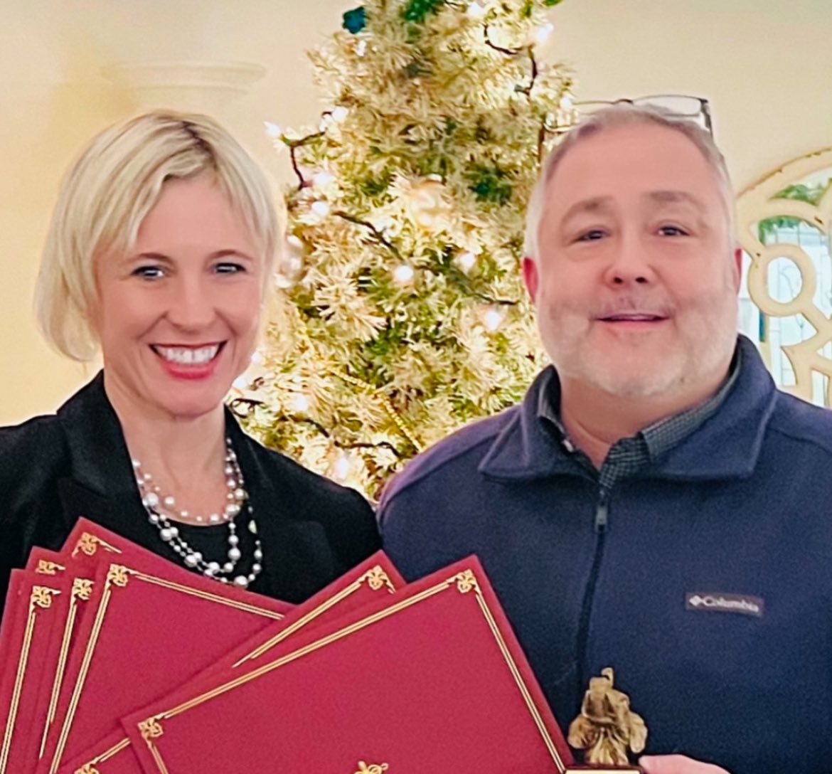 Sue Hatfield tweet media