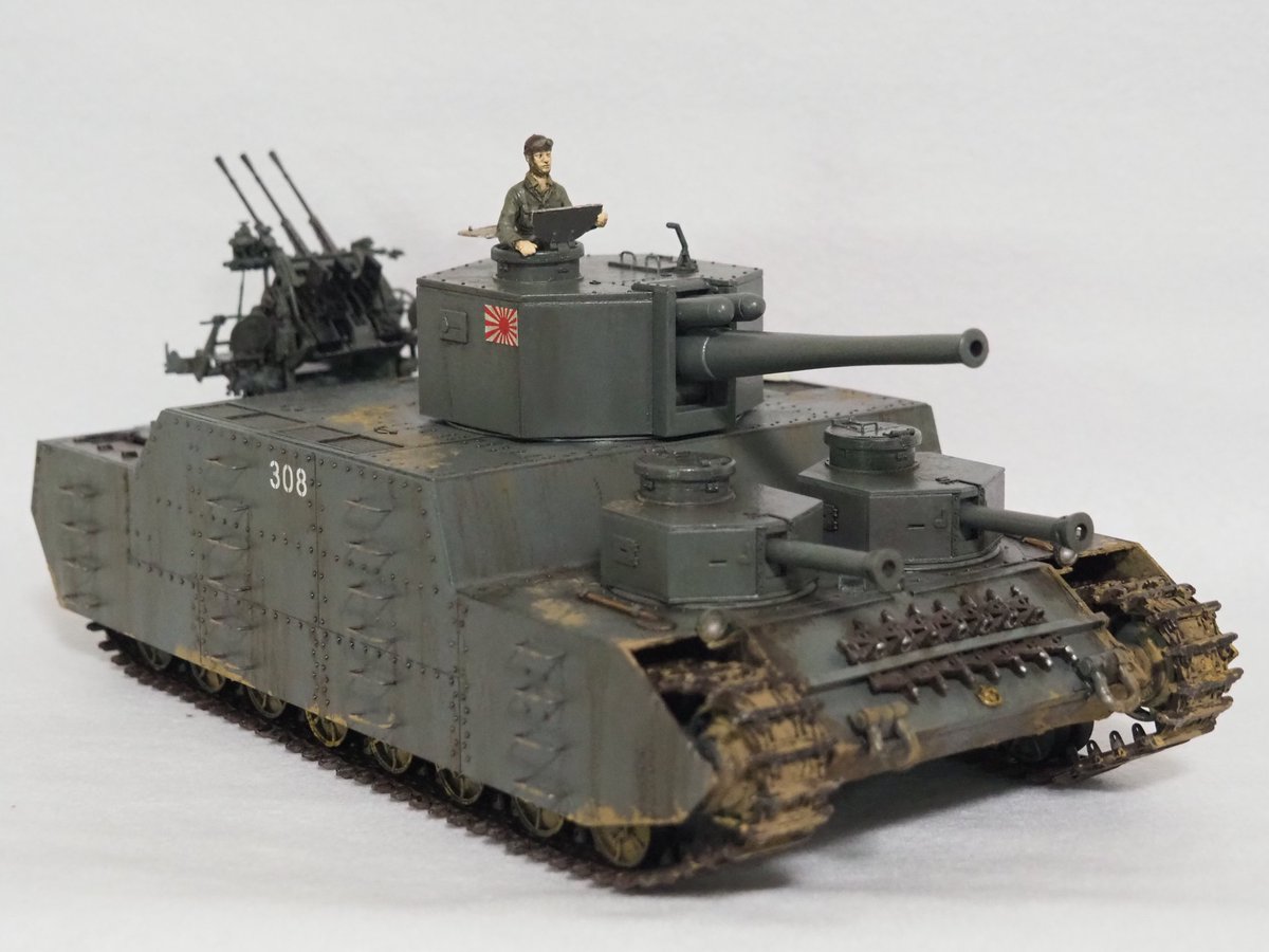 metatronzwei's tweet photo. #世界で唯一無二の自分だけの作品をさらせ
日本軍の架空兵器を作る方は多くいますが、このタイプの日本戦車派生型を作る人は少ないのでは https://t.co/cesSvh5FnQ