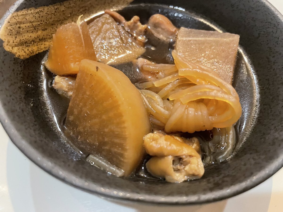 大根の煮物つくってみた！ 買い物行くとクリスマスっぽい お酒