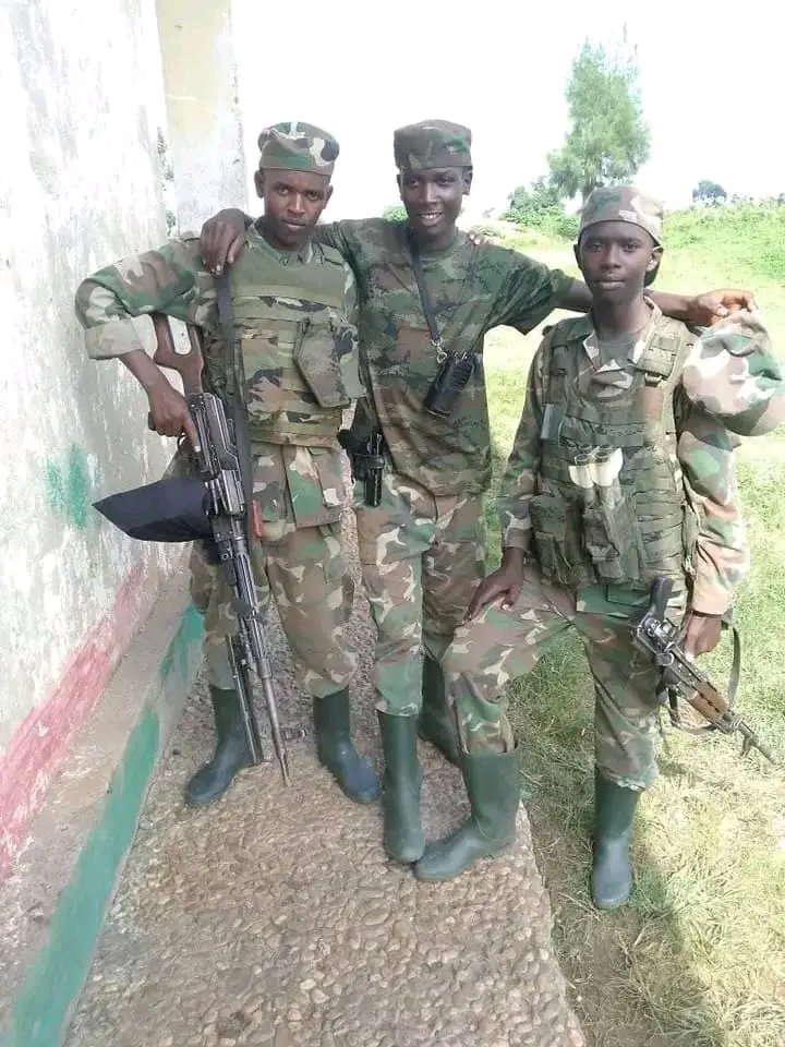 UmutesiRDC's tweet photo. AGACE KA #MBINGI GAHEREREYE  MURI TERRITORY YA #RUBELO  #INTAREZASALAMBWE ZAMAZE KUGASESEKERAMO . URUGAMBA RURACYAKOMEJE ‼️‼️ https://t.co/7rMYVgaexK