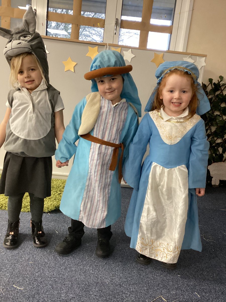 FountainPSLeeds's tweet photo. Well done to Droplets for two wonderful performances of the nativity story. #learningattheheart https://t.co/MO8rcuB1V6