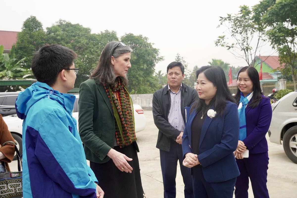 Three months after #TyphoonYagi, its impact is still visible in #YenBai. 

Residents are slowly rebuilding. 

With <a href="/UNCERF/">CERF - The UN's emergency fund</a> support, we partnered with the Women's Union and Post Offices to deliver cash assistance, helping vulnerable families repair homes &amp; secure essential needs.