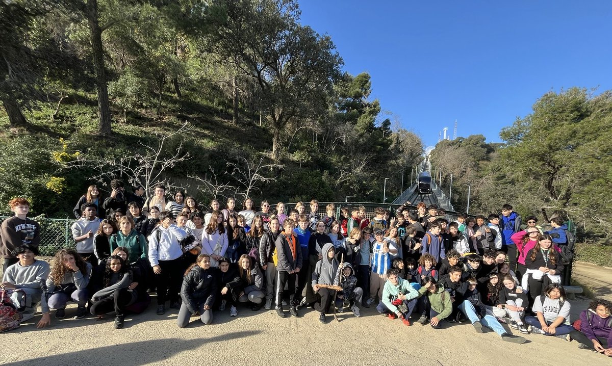 Esmorzar de germanor a Collserola per acabar l'any amb energia 💪🥪🌄