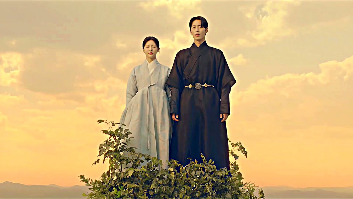 VoiceOfChahat's tweet image. #AlchemyOfSoulsLightAndShadow 
#LeeJaeWook #GoYounJung 

First part was better then this one and I said what I said 😌