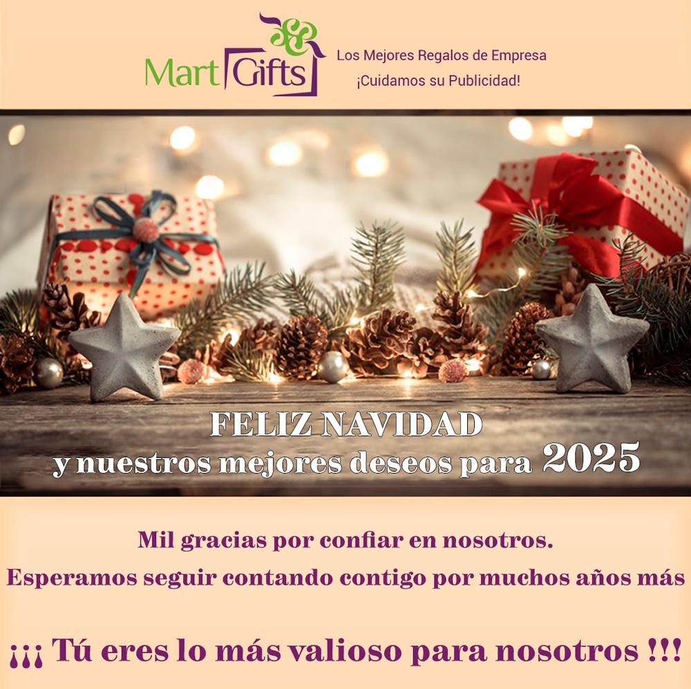 MartGifts's tweet photo. Felices fiestas del equipo de MartGifts🎄🎁 https://t.co/wBsnrdSuqk