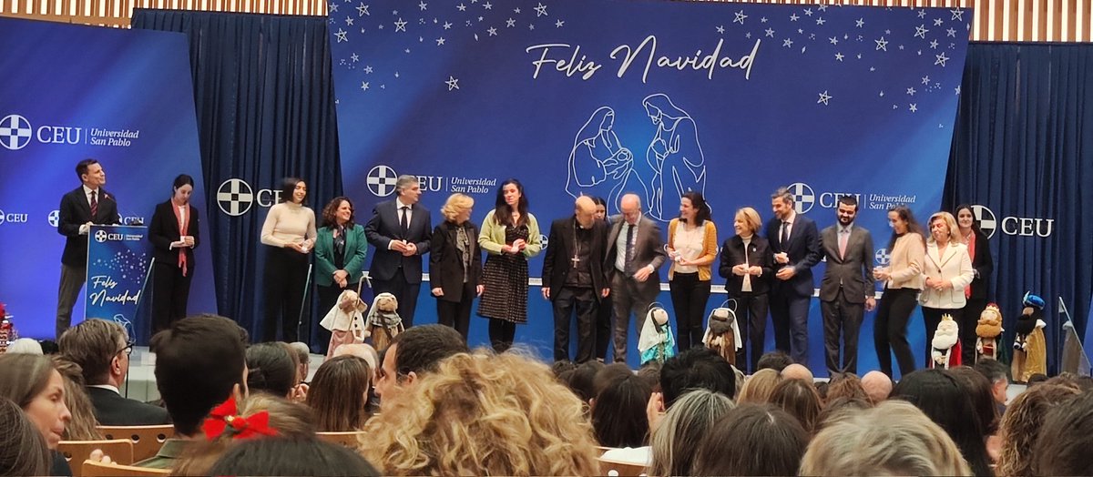 Fernanda Rey-Stolle (@ferstolle) on Twitter photo Hoy estamos en el acto de celebración de la Navidad en la <a href="/USPCEU/">Universidad CEU San Pablo</a>, con entrega de insignias de plata, oro y homenaje a los jubilados. ¡Enhorabuena!👏🏻👏🏻👏🏻 Y ¡Feliz Navidad!🎄 Hoy estamos en el acto de celebración de la Navidad en la <a href="/USPCEU/">Universidad CEU San Pablo</a>, con entrega de insignias de plata, oro y homenaje a los jubilados. ¡Enhorabuena!👏🏻👏🏻👏🏻 Y ¡Feliz Navidad!🎄