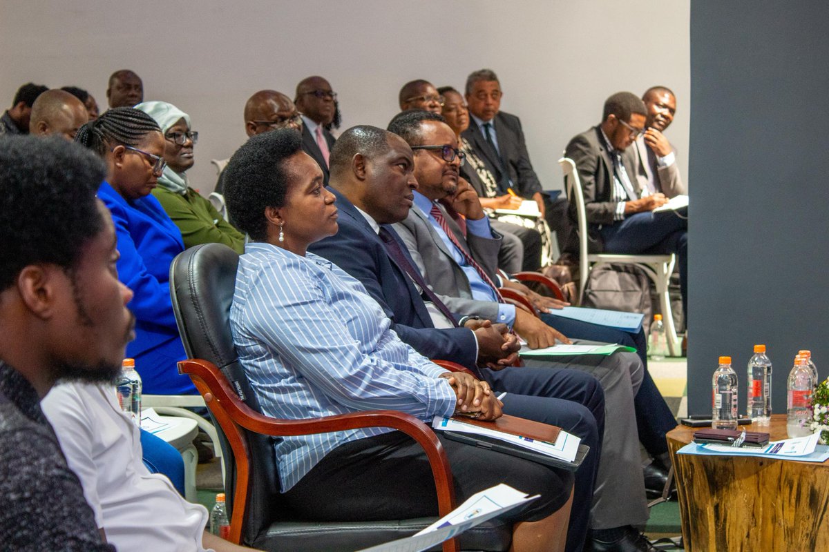 UnipodMalawi's tweet photo. FSP "Sciencepreneur" Grant Awards 2024! 🎉

On Dec 19, UNIPOD @ MUBAS celebrated innovation under the theme "Innovate, Empower, Create."

Congrats to all winners &amp; participants! 💡
Details 👉 https://t.co/UwXlT1rgoN
#Innovation #FSP2024 #UNIPOD #MUBAS #Sciencepreneur @undpmalawi https://t.co/Cvo7u3pzlE