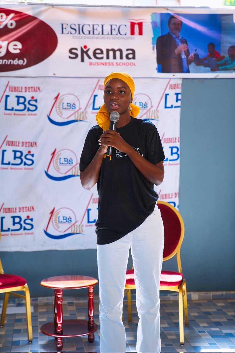 mirstel3's tweet photo. La gestion de projet et les meilleures pratiques pour optimiser sa présence sur LinkedIn étaient au cœur des thématiques abordées lors du #TechMeet organisé par @Les Pros de la Tech le 14 décembre dernier à Lomé Business School.

#GestionDeProjet #Networking #LesProsDeLaTech https://t.co/odapGMUu6A