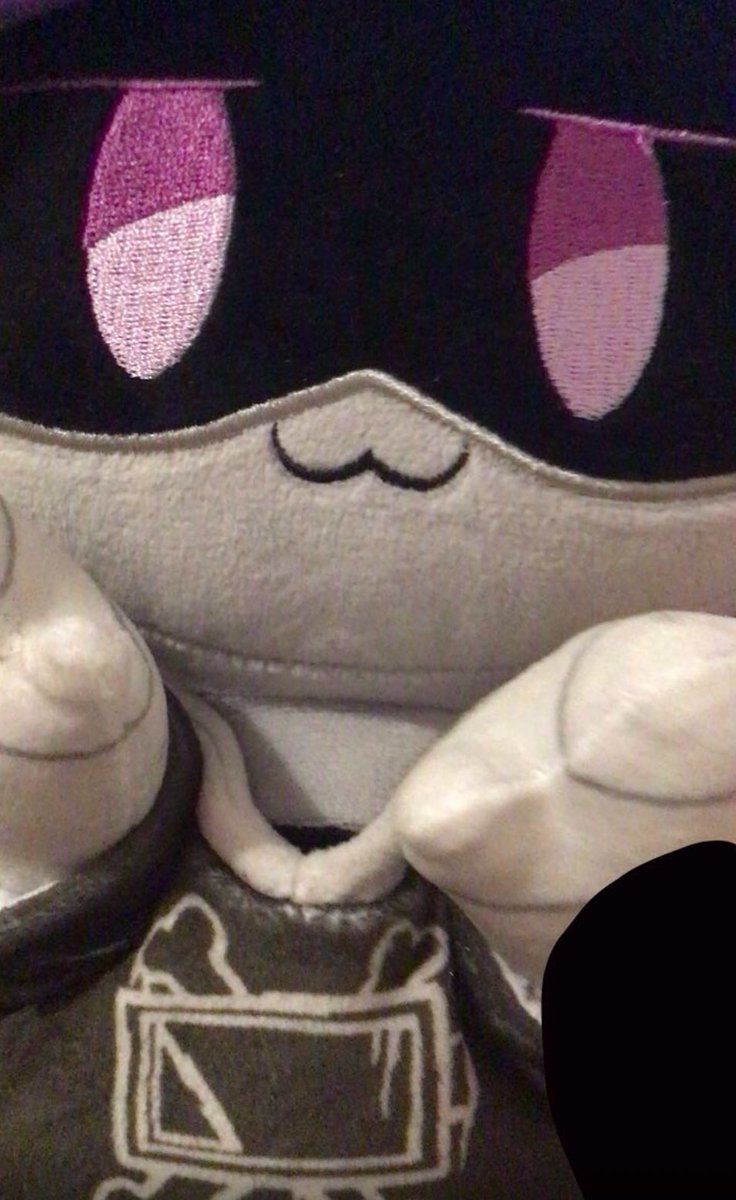 THEFILENAMEE2ya's tweet photo. I Got Uzi <33 #murderdrones #murderdronesuzi https://t.co/a2HWPTAWJp