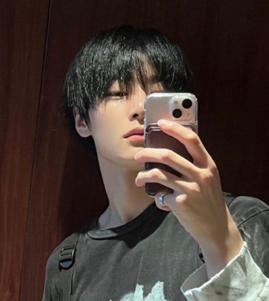 これブッ刺さりまくり抜けない助けて