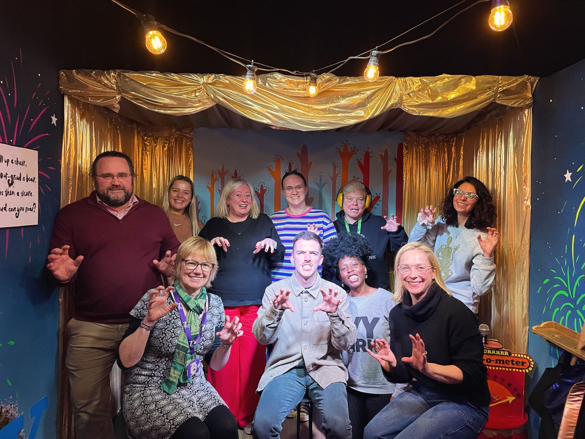 Z-arts are recruiting for a Trustee! ✨

We're looking for someone with legal expertise experience to fill a skills gap within our Board, find out more here: bit.ly/zartsjobs

Pictured: some of our fabulous Trustees and our CEO Liz having fun in The 100 Story Hotel! 🤩