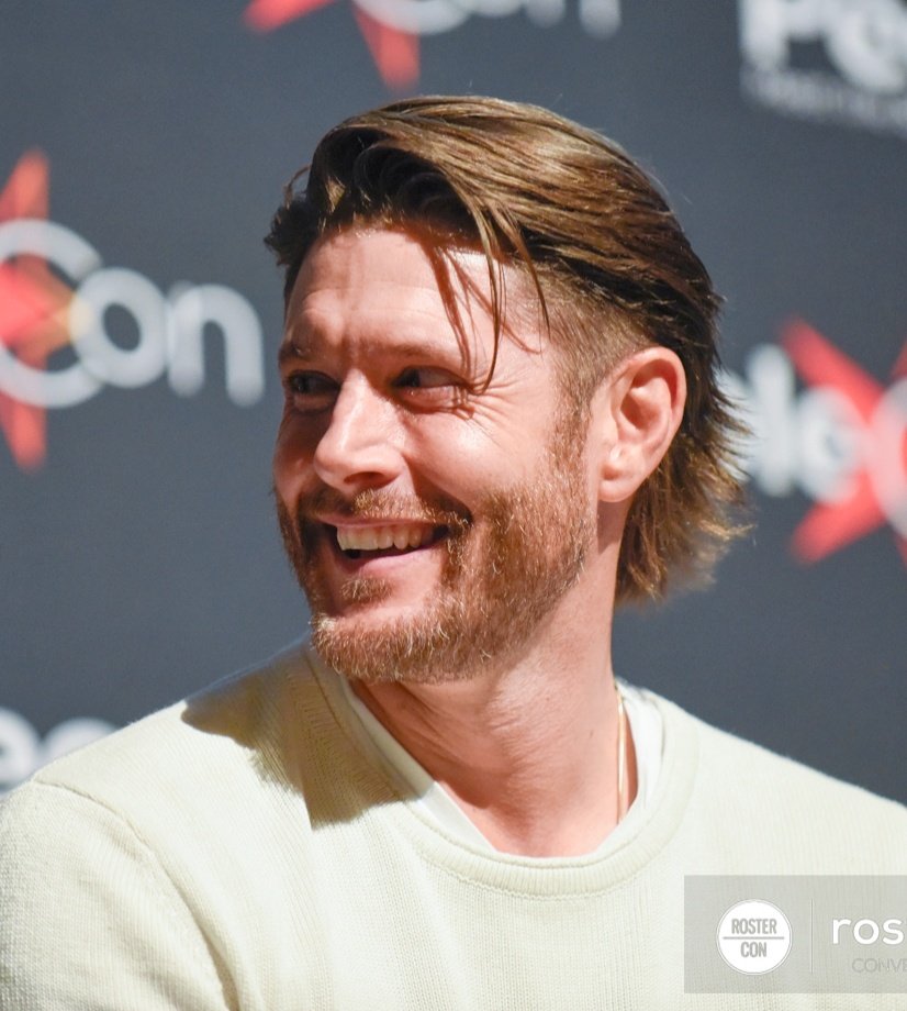 Rose_ackles_'s tweet image. good morning y'all