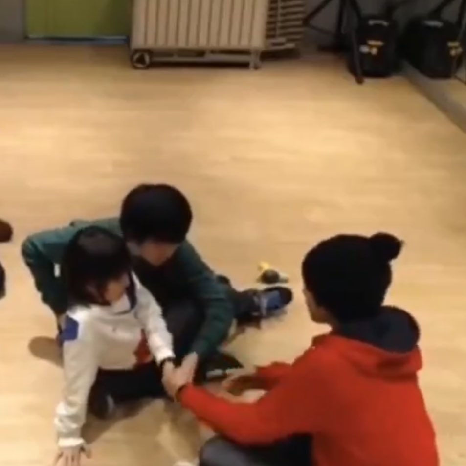 nowoowon's tweet photo. 눈물 이슈 발생 https://t.co/fWR8VITOfL