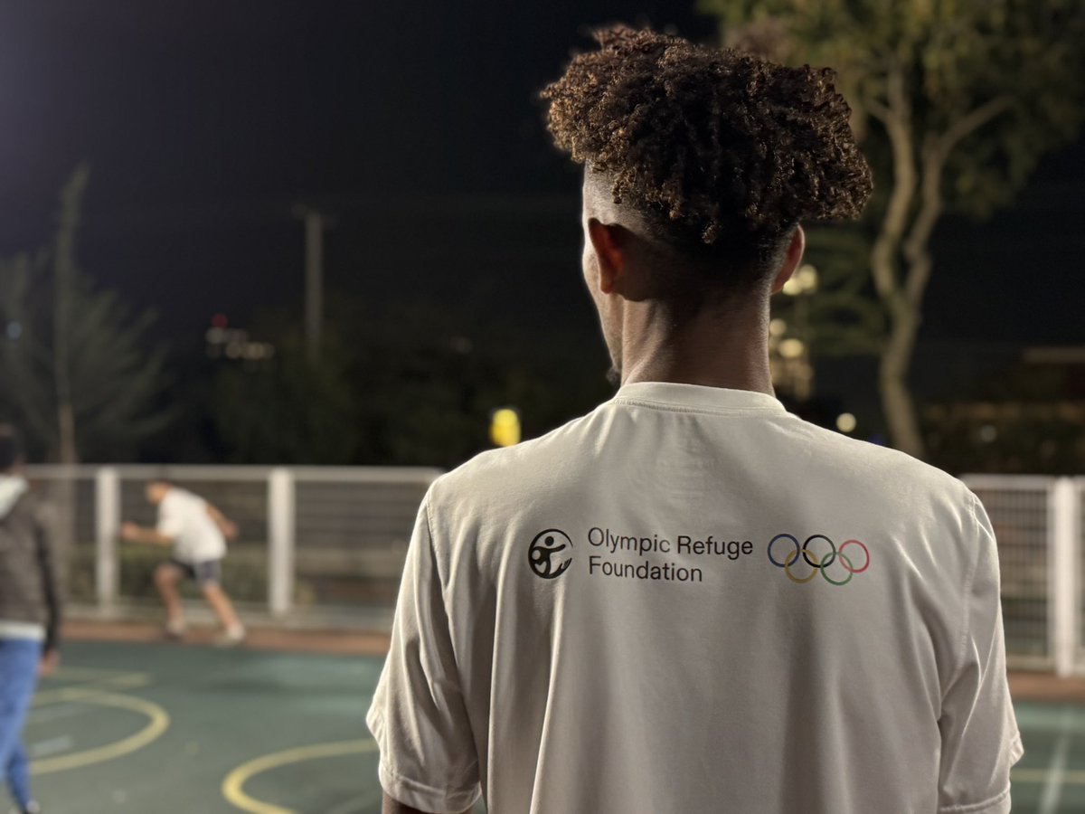 Olympic_Israel's tweet photo. Olympians in Action 🌟
The @RefugeesOlympic athletes, Tachlowini Gabriyesos and Jamal Abdalmajid, led an enjoyable training session to the teenagers at Meir Medical Center.
Thank you both for your consistent contribution to the Israeli society 💙🤍 https://t.co/WO6AOU7NCx