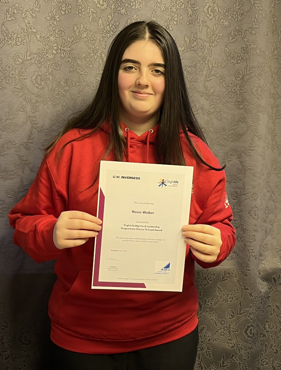 HLHLeadershp's tweet photo. 🎅🎅🎅Well done to our 3 #Youngleaders at @NairnAcad who were awarded the ❤️Hoodie today. This milestone requires successful completion of L5 #SCQQf #Choosetolead award. Great work. #itsallaboutthehoodie @sportscotland @HLHSport @Donnie_scqf @HLHsocial #Activeschools 🎅🎅🎅 https://t.co/qa6Yhj7Qtd
