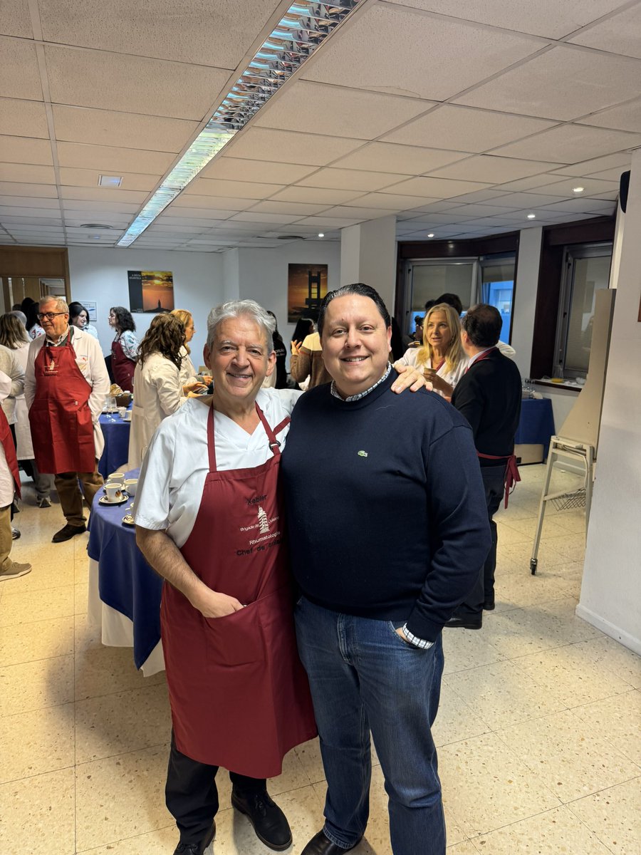 Muchas gracias #JavierdeToro y todo el servicio de Reumatología #CHUAC por la invitación. Siempre es un placer acompañaros pero esta vez os habéis superado!!! <a href="/SanidadeACoruna/">Área Sanitaria da Coruña e Cee</a> 
@inibic <a href="/UDC_gal/">Universidade da Coruña</a> 
<a href="/M_OrtegaHortas/">Marcos Ortega Hortas</a> 
<a href="/VarpaGroup/">VARPA Group</a>