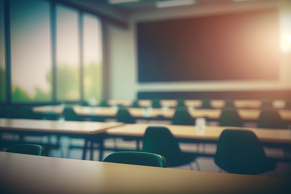Minister @EppoBruins verdedigt het schrappen van #talenstudies in een reactie op Kamervragen. Wij beschreven onze zorgen over het proces en de gevolgen van de maatregelen in een brief aan universiteitsbestuurders. Lees de samenvatting op onze website: bit.ly/407ifck
