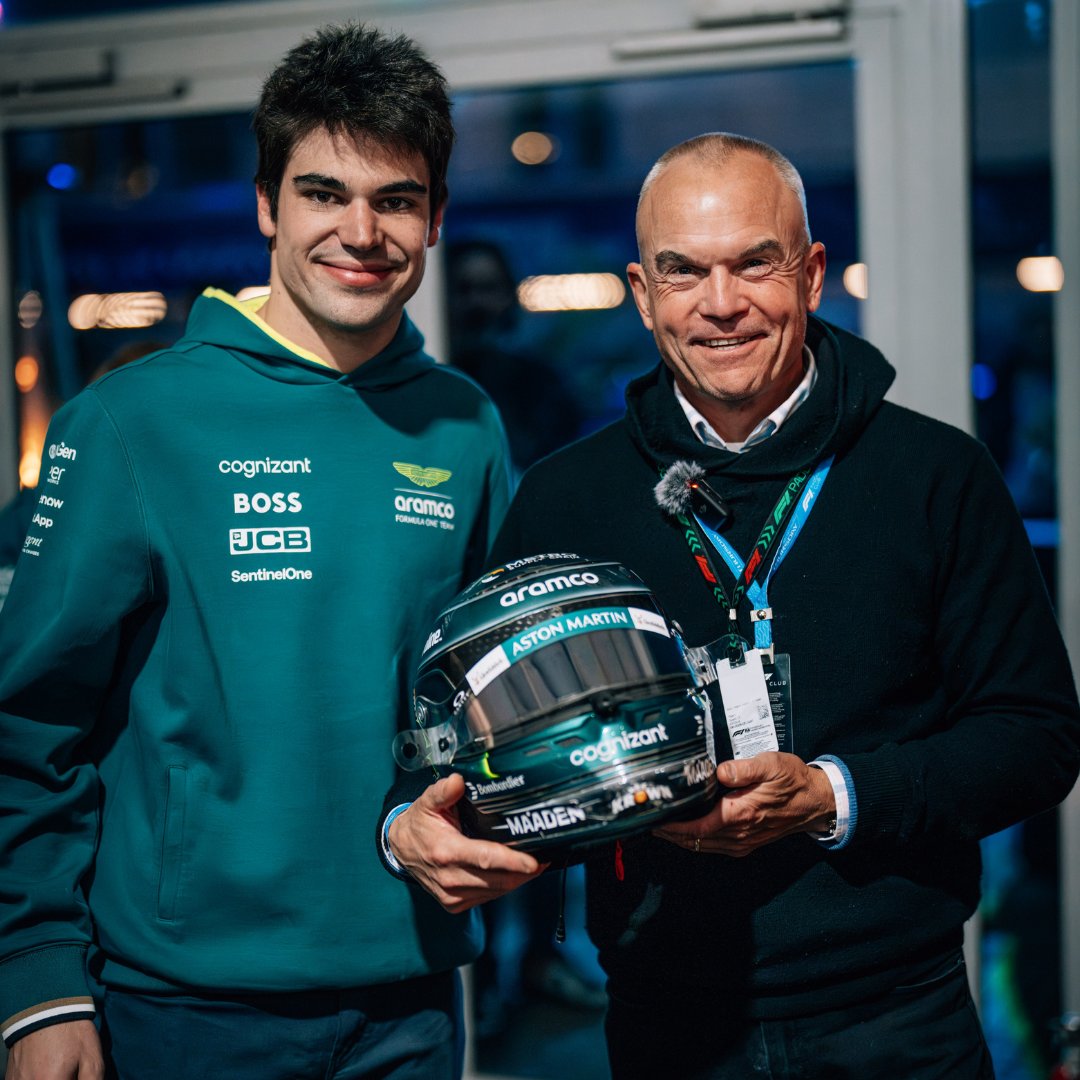 The holidays are here, and there’s nothing better than gathering with loved ones, timeless traditions and savouring the festive flavours with Krown Produce! 

For #KrownAmbassador <a href="/lance_stroll/">Lance Stroll</a>, the season is all about quality time and treats. 

Wishing you all a Happy Holidays!