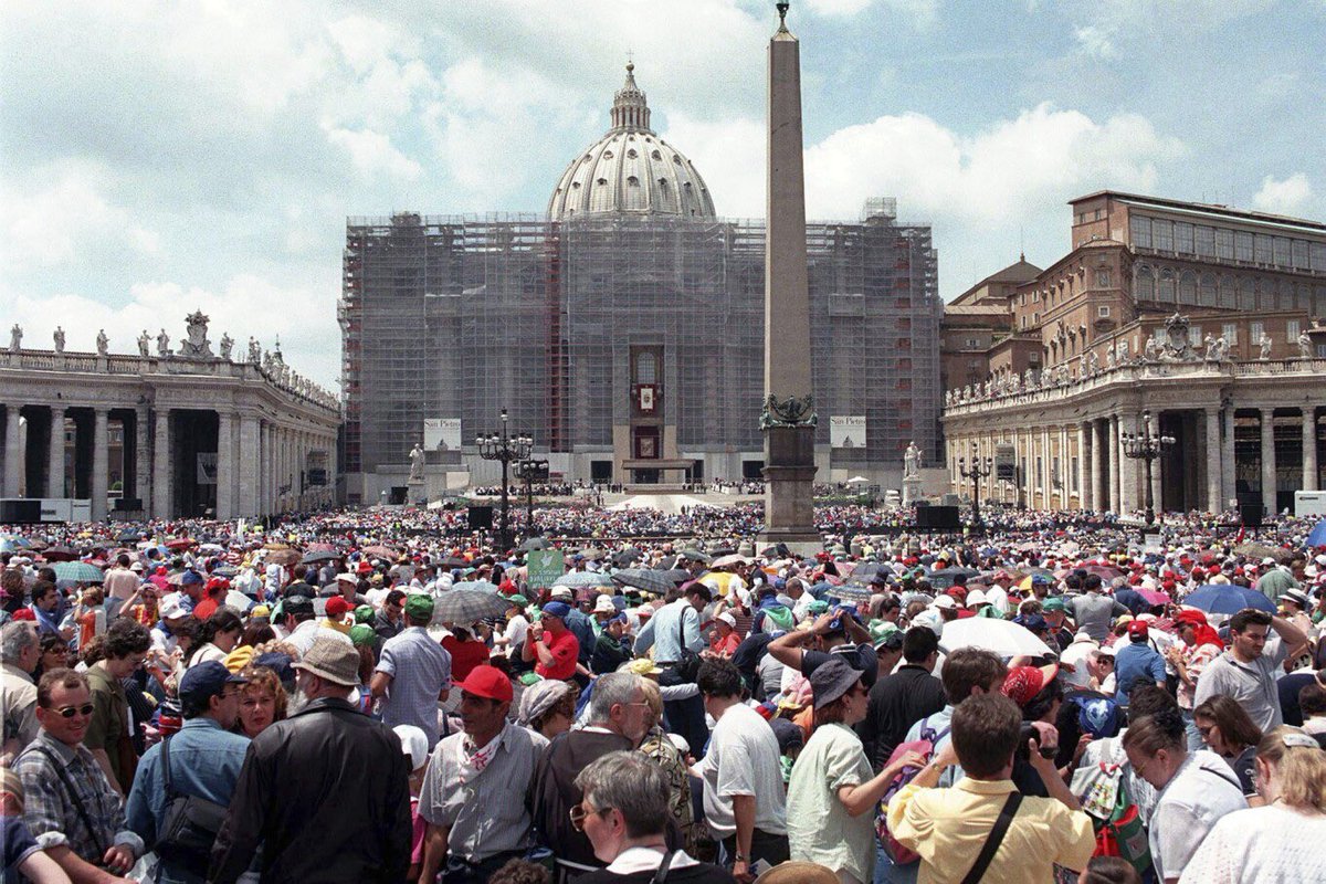 nwinfield's tweet image. For some, the #pope’s big Holy Year only aggravates housing crisis as overtourism pushes out Romans #Vatican #Jubilee apnews.com/article/vatica…
