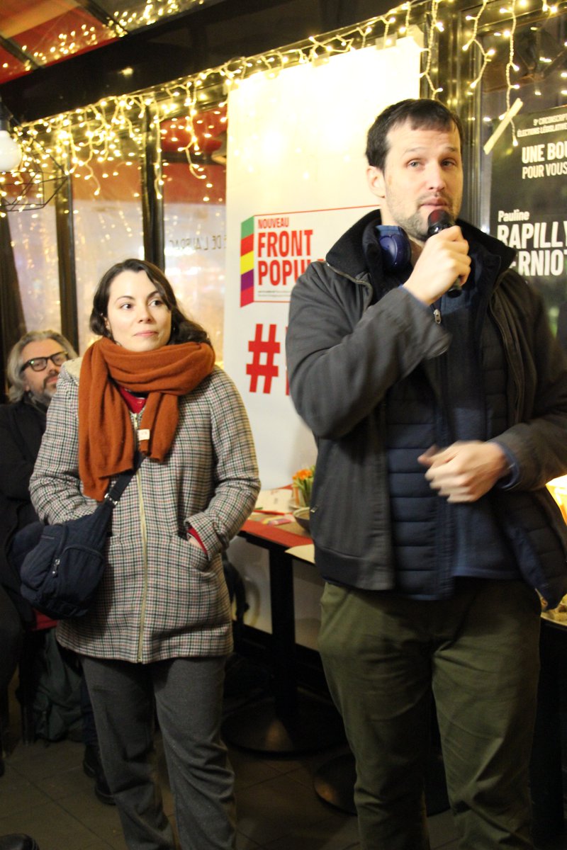 Pauline_RF's tweet photo. J'ajoute quelques photos pour que vous ayez toutes les têtes de l'union  boulonnaise et de ma directrice de campagne qui a du porter la sono  pendant 1h    

Ci-dessous Fred (PCF) Jean Michel (PS) Garance et Malcolm (FI) et Judith  (la cheffe). https://t.co/GMI1kQ5uJq