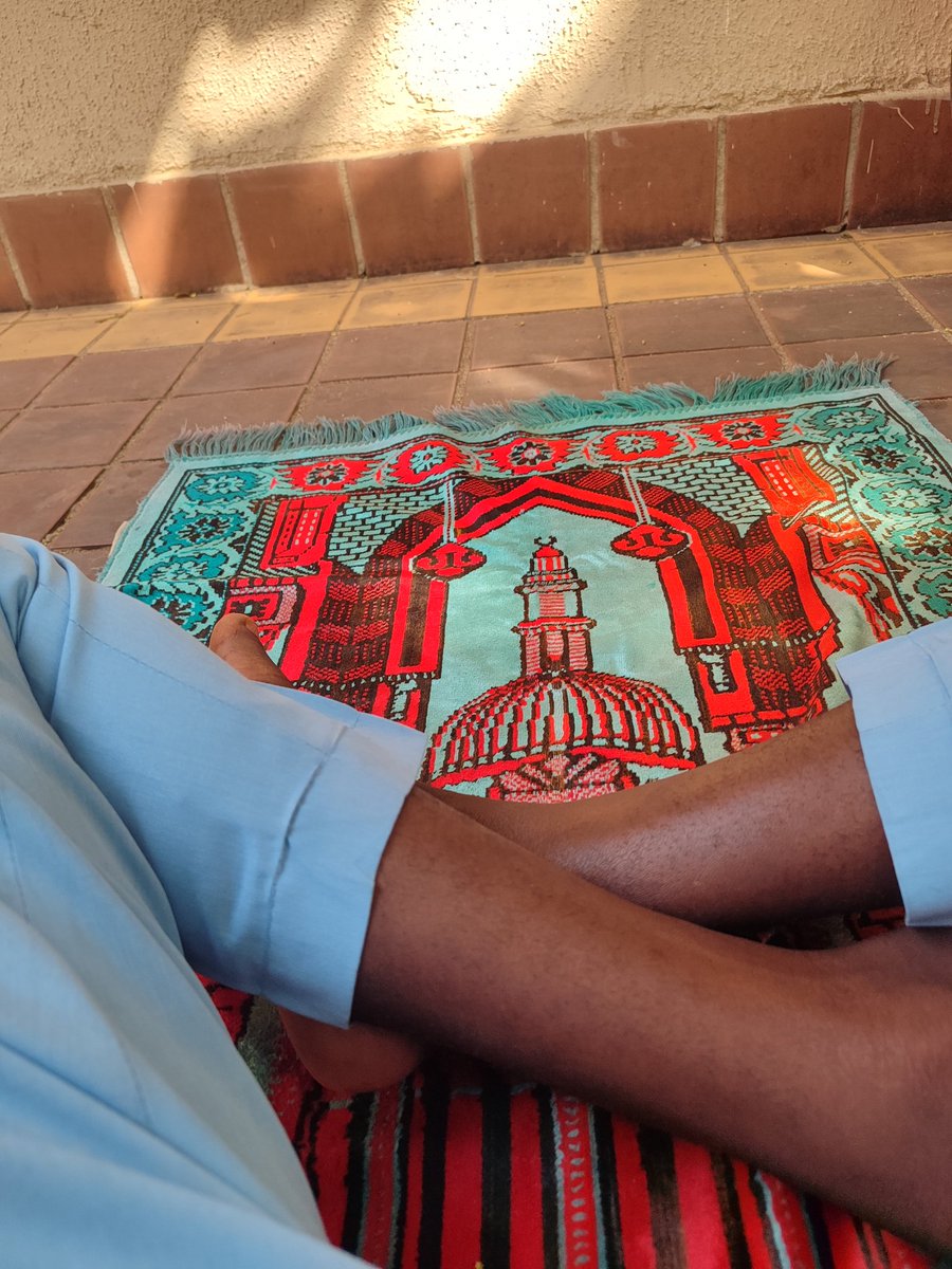 TosinIshowo's tweet photo. Jum'ah Mubarak ❣️ https://t.co/EZiFKRnOEP